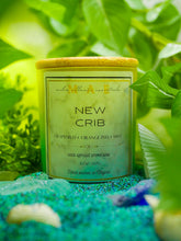 Cargar imagen en el visor de la galería, New Crib candle scented with grapefruit and orange
